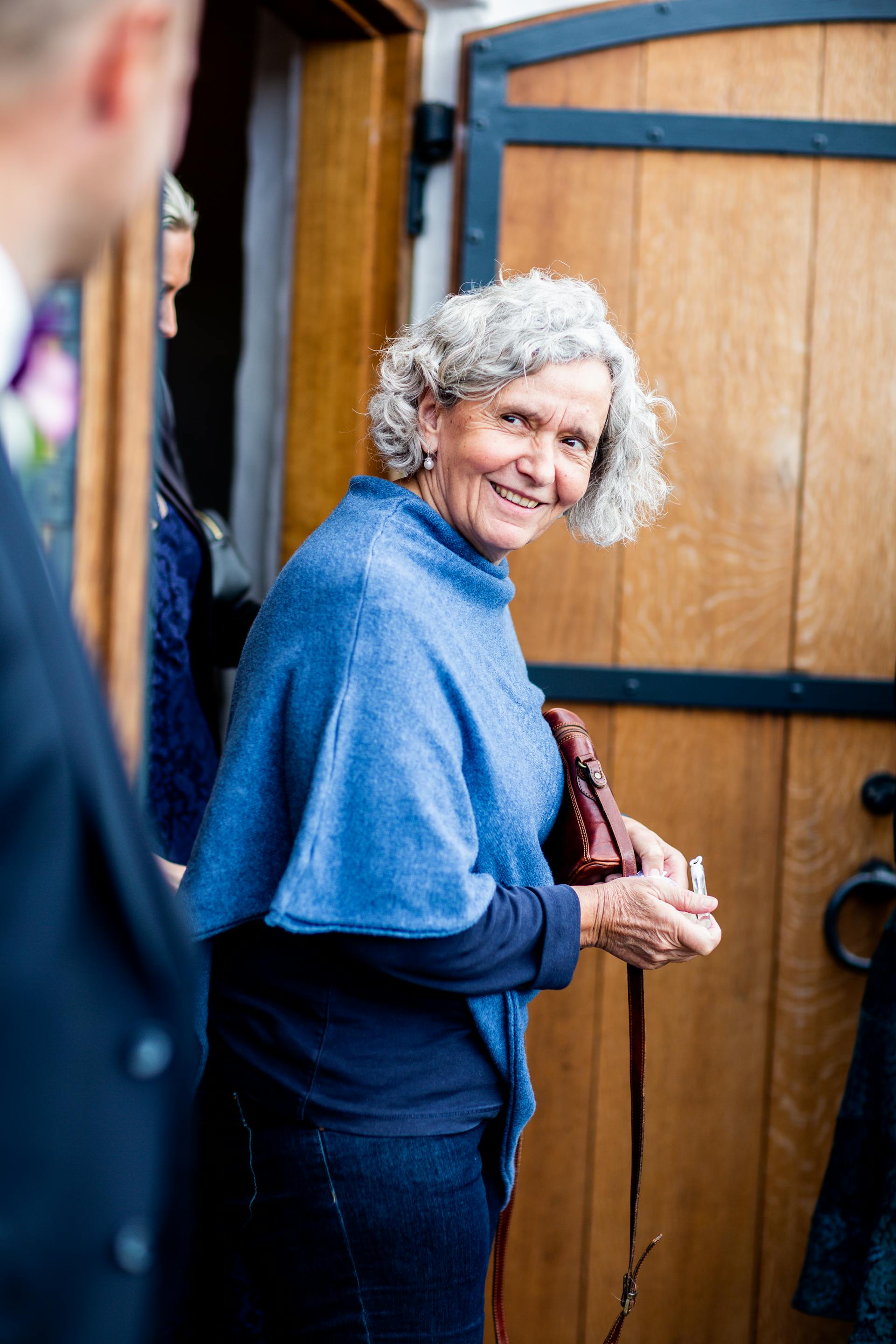 A smiling older woman | Source: Pexels